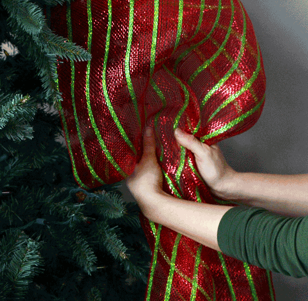 christmas tree decorations with mesh
